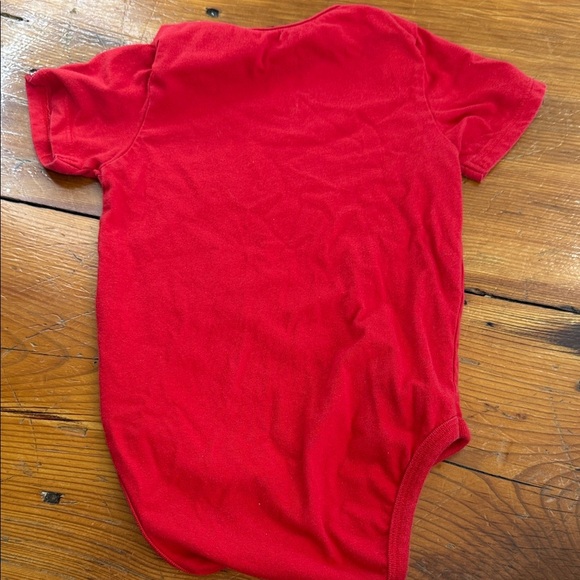 Rutgers Red Scarlet Knights Baby Short Sleeve Onesie Size 18M - Picture 5 of 5